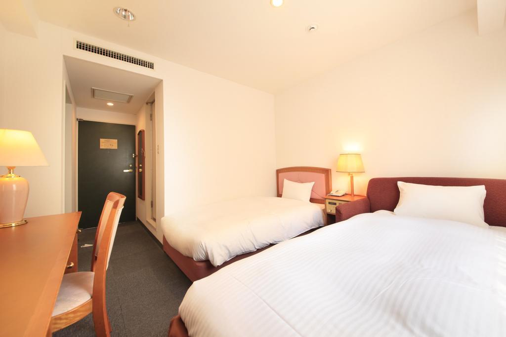 Hotel Green Selec Sendai Exterior photo